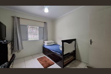 Casa à venda com 180m², 3 quartos e 3 vagas Casa à venda com 180m², 3 quartos e 3 vagasQuarto 3