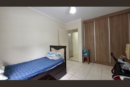 Casa à venda com 180m², 3 quartos e 3 vagas Casa à venda com 180m², 3 quartos e 3 vagasQuarto 3
