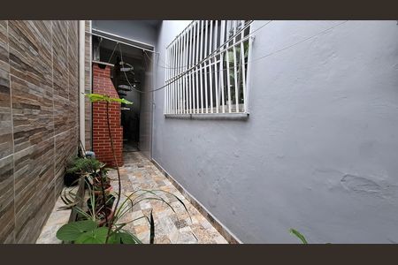 Casa à venda com 180m², 3 quartos e 3 vagas Casa à venda com 180m², 3 quartos e 3 vagasChurrasqueira