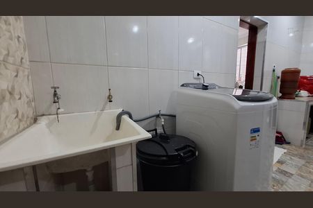 Casa à venda com 180m², 3 quartos e 3 vagas Casa à venda com 180m², 3 quartos e 3 vagasÁrea de Serviço