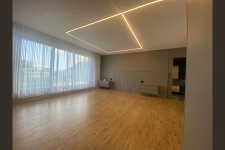 Casa à venda com 6 quartos, 320m² em Vargem Grande, Rio de Janeiro