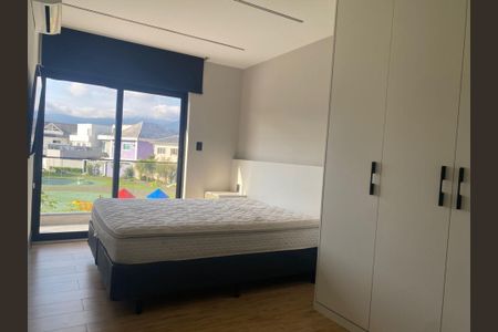 Casa à venda com 6 quartos, 320m² em Vargem Grande, Rio de Janeiro