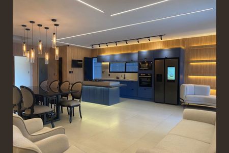 Casa à venda com 6 quartos, 320m² em Vargem Grande, Rio de Janeiro