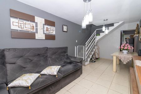 Sala de casa à venda com 3 quartos, 146m² em Cidade Líder, São Paulo