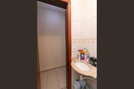 Casa à venda com 146m², 3 quartos e 2 vagasBanheiro 2