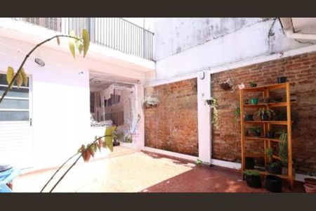 Casa à venda com 80m², 2 quartos e 1 vaga