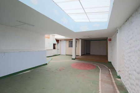 Casa à venda com 225m², 3 quartos e 5 vagas