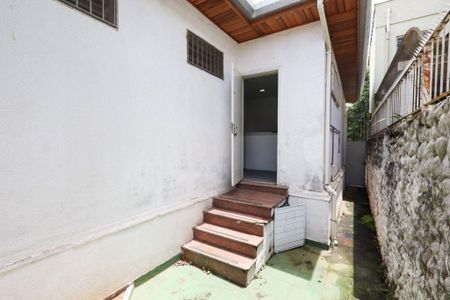 Casa à venda com 225m², 3 quartos e 5 vagas