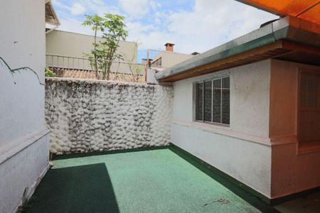 Casa à venda com 225m², 3 quartos e 5 vagas