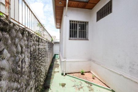 Casa à venda com 225m², 3 quartos e 5 vagas
