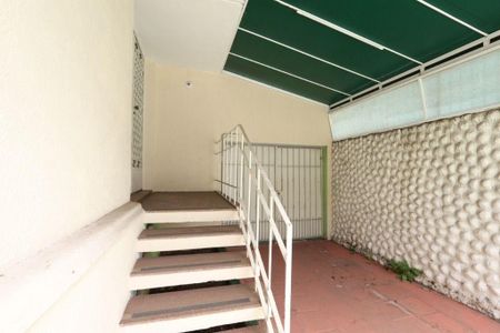 Casa à venda com 225m², 3 quartos e 5 vagas