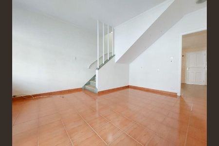 Casa à venda com 3 quartos, 168m² em Vila Mariana, São Paulo