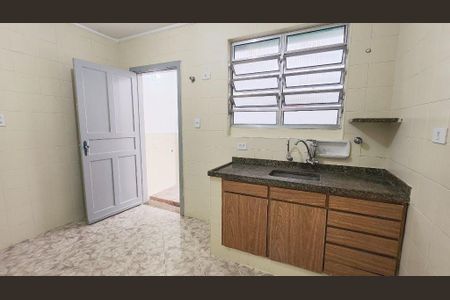 Casa à venda com 168m², 3 quartos e 1 vaga