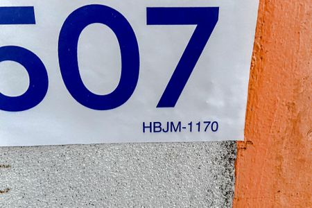 Apartamento à venda com 187m², 4 quartos e 3 vagas Apartamento à venda com 187m², 4 quartos e 3 vagasHBJM-1170