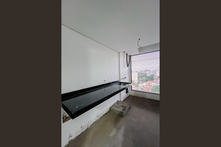 Apartamento à venda com 187m², 4 quartos e 3 vagas Apartamento à venda com 187m², 4 quartos e 3 vagasÁrea de Serviço