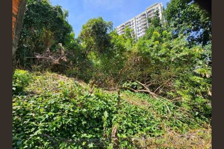 Apartamento à venda com 83m², 2 quartos e 1 vaga