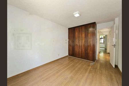 Apartamento à venda com 83m², 2 quartos e 1 vaga