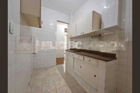 Apartamento à venda com 83m², 2 quartos e 1 vaga