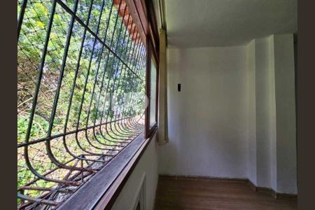 Apartamento à venda com 83m², 2 quartos e 1 vaga