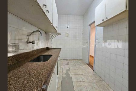 Apartamento à venda com 83m², 2 quartos e 1 vaga
