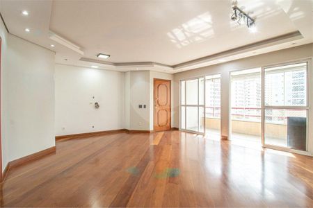 Apartamento à venda com 154m², 3 quartos e 3 vagas