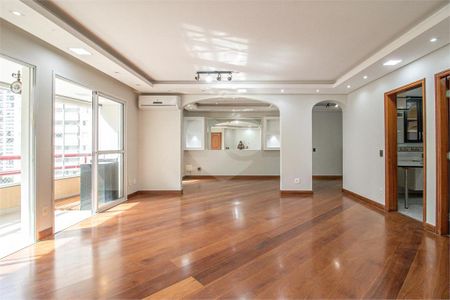 Apartamento à venda com 154m², 3 quartos e 3 vagas