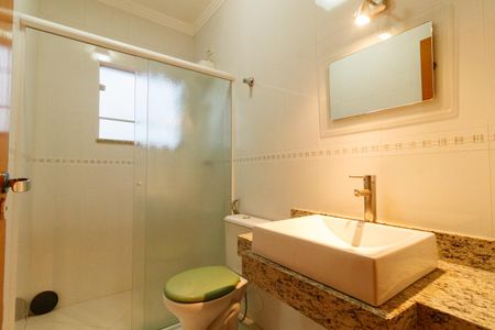 Casa para alugar com 200m², 3 quartos e 4 vagas Casa para alugar com 200m², 3 quartos e 4 vagasBanheiro