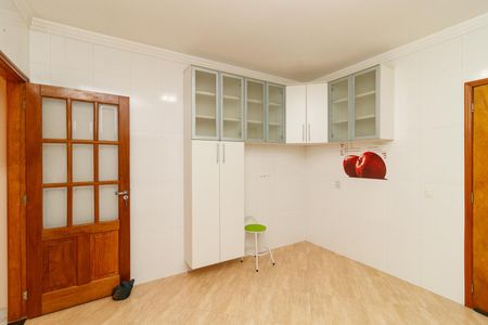 Casa para alugar com 200m², 3 quartos e 4 vagas Casa para alugar com 200m², 3 quartos e 4 vagasCozinha