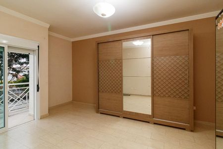 Casa para alugar com 200m², 3 quartos e 4 vagas Casa para alugar com 200m², 3 quartos e 4 vagasSuíte