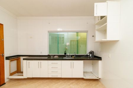 Cozinha de casa para alugar com 3 quartos, 200m² em Vila Constança, São Paulo