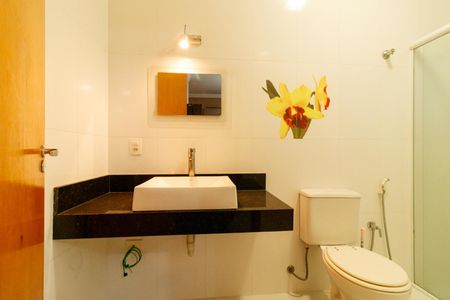 Casa para alugar com 200m², 3 quartos e 4 vagas Casa para alugar com 200m², 3 quartos e 4 vagasBanheiro da Suíte