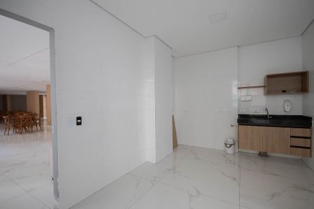 Apartamento para alugar com 80m², 2 quartos e 1 vaga
