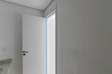 Apartamento para alugar com 80m², 2 quartos e 1 vaga Apartamento para alugar com 80m², 2 quartos e 1 vagaBanheiro da Suíte