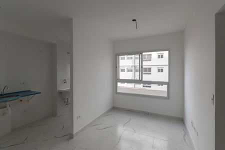 Sala  de apartamento para alugar com 2 quartos, 80m² em Vila Mazzei, São Paulo