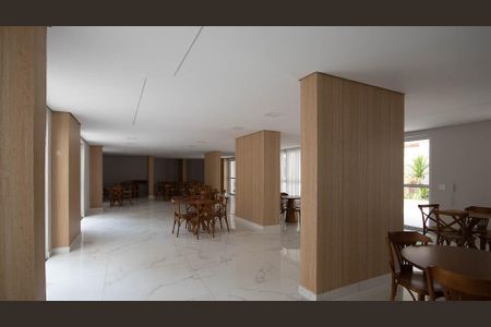 Apartamento para alugar com 80m², 2 quartos e 1 vaga Apartamento para alugar com 80m², 2 quartos e 1 vagaÁrea comum - Salão de festas