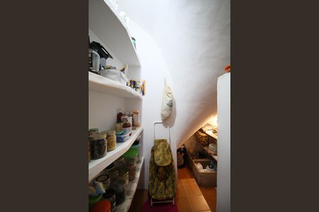 Dispensa de casa à venda com 3 quartos, 264m² em Vila Progredior, São Paulo