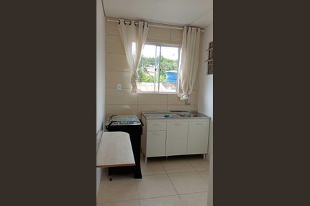 Cozinha de kitnet/studio para alugar com 1 quarto, 40m² em Bela Vista, Palhoça
