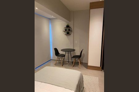 Apartamento à venda com 21m², 1 quarto e sem vaga