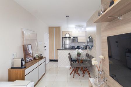 Sala de apartamento à venda com 2 quartos, 51m² em Umuarama, Osasco
