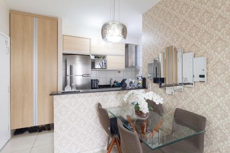 Sala de apartamento à venda com 2 quartos, 51m² em Umuarama, Osasco