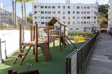 Apartamento para alugar com 44m², 2 quartos e 1 vaga Apartamento para alugar com 44m², 2 quartos e 1 vagaÁrea comum - Playground