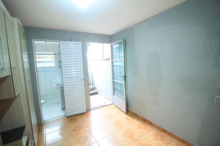 Casa para alugar com 80m², 3 quartos e sem vaga