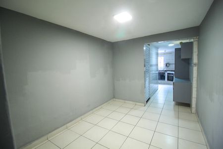 Casa para alugar com 80m², 3 quartos e sem vaga