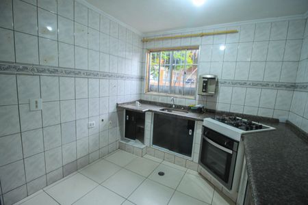 Casa para alugar com 80m², 3 quartos e sem vaga
