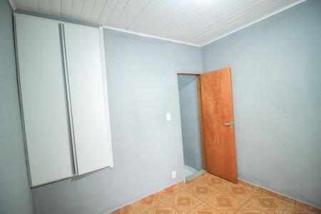 Casa para alugar com 80m², 3 quartos e sem vaga
