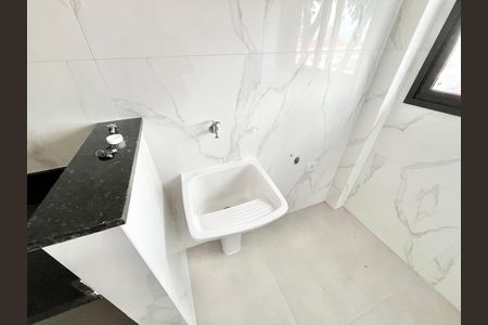 Apartamento à venda com 45m², 2 quartos e 1 vagaCozinha e Área de Serviço