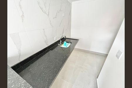 Apartamento à venda com 40m², 2 quartos e sem vaga Apartamento à venda com 40m², 2 quartos e sem vagaCozinha e Área de Serviço