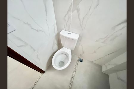 Apartamento à venda com 40m², 2 quartos e sem vaga Apartamento à venda com 40m², 2 quartos e sem vagaBanheiro