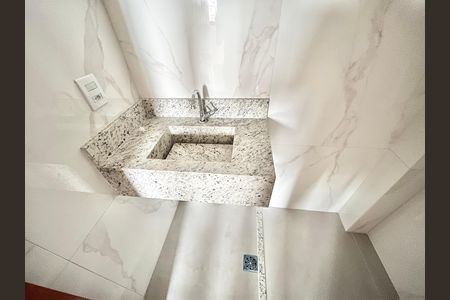 Apartamento à venda com 40m², 2 quartos e sem vagaBanheiro