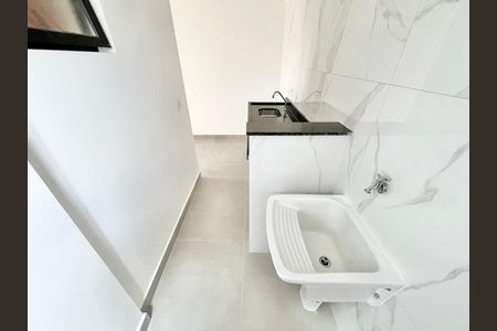 Apartamento à venda com 40m², 2 quartos e sem vagaCozinha e Área de Serviço